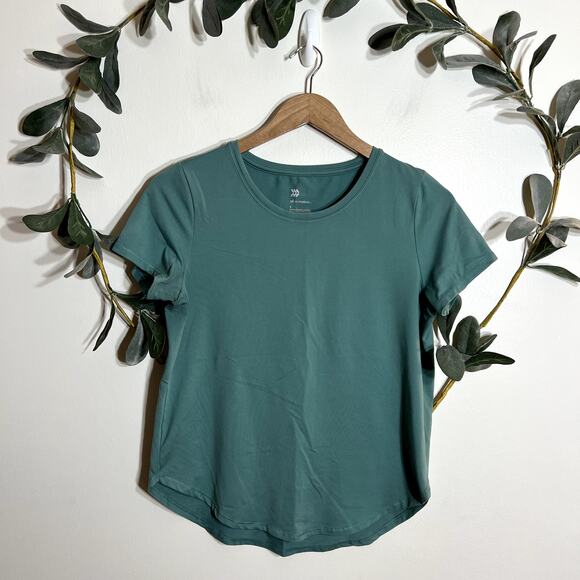 All in Motion Green Tee - Picture 1 of 3